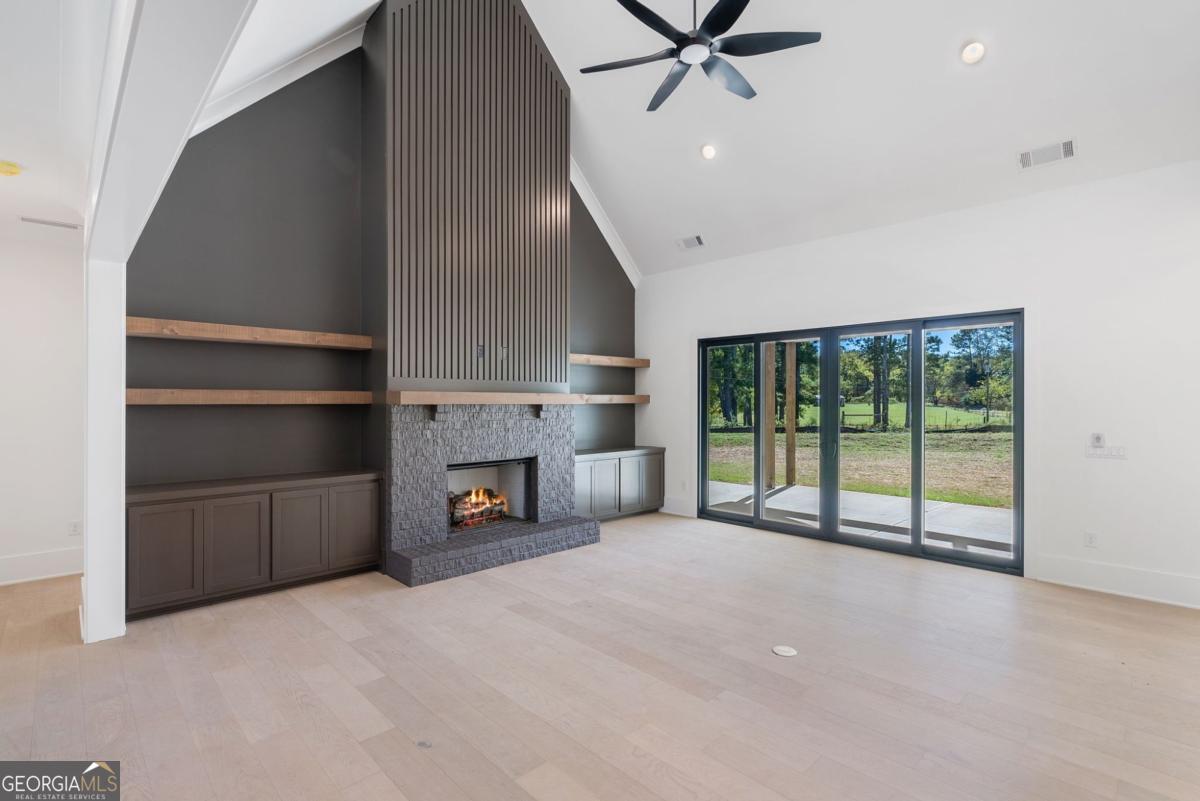 5-Lot Enclave - Residential