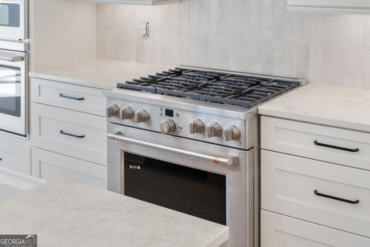 5-Lot Enclave - Residential