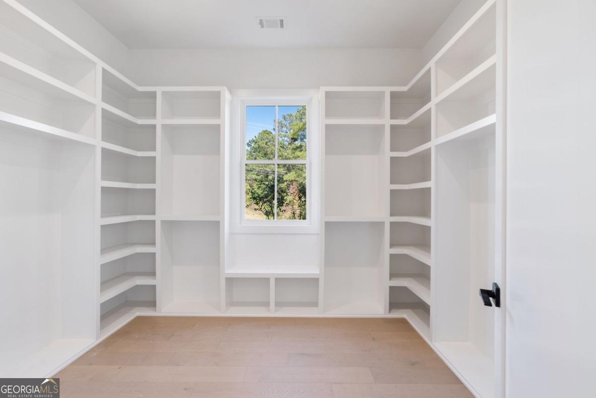 5-Lot Enclave - Residential