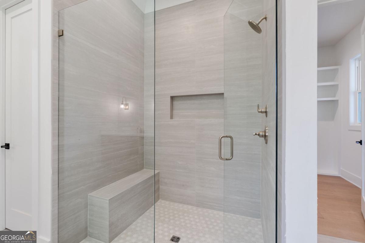 5-Lot Enclave - Residential