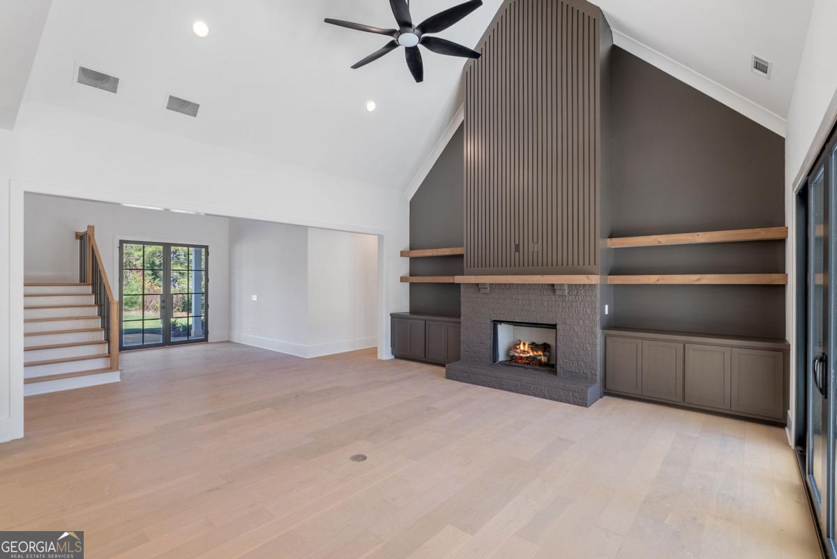 5-Lot Enclave - Residential