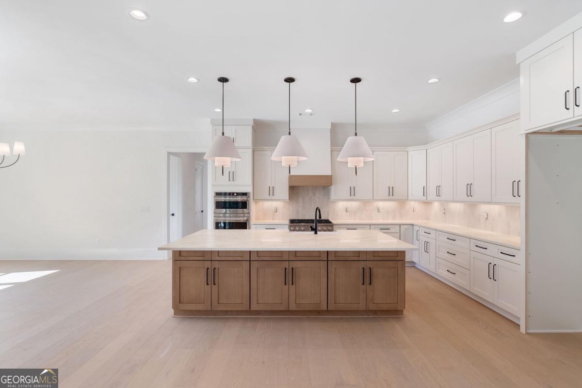 5-Lot Enclave - Residential