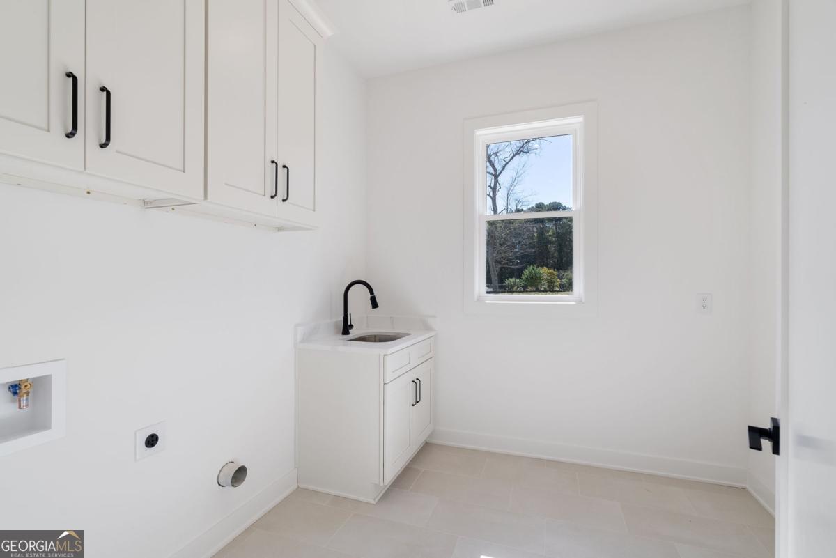 5-Lot Enclave - Residential