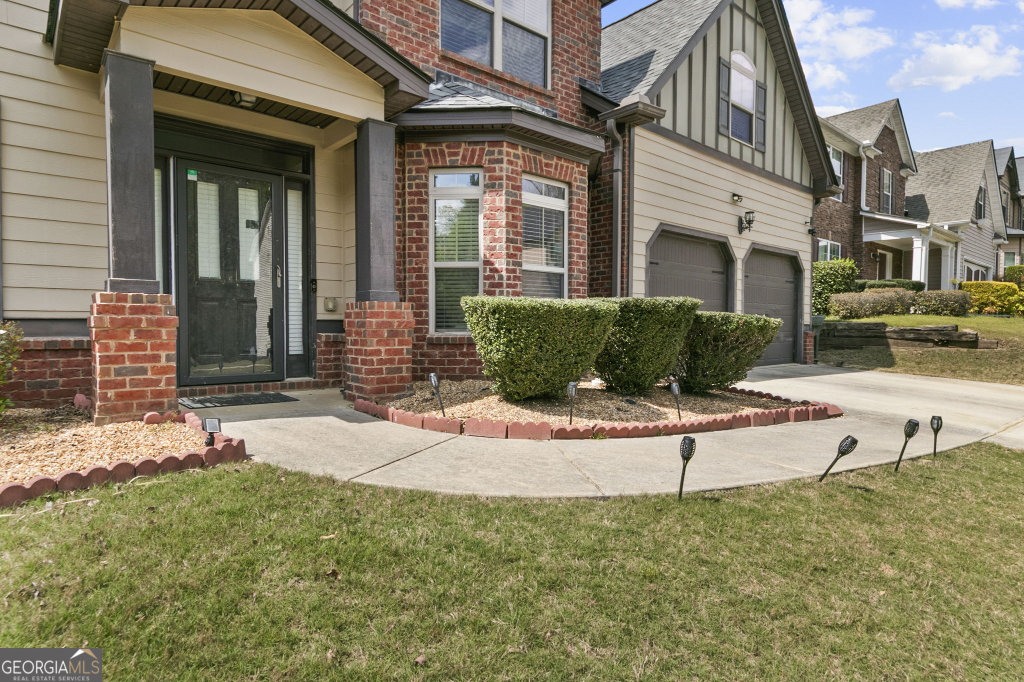 3736 Valley Bluff LN