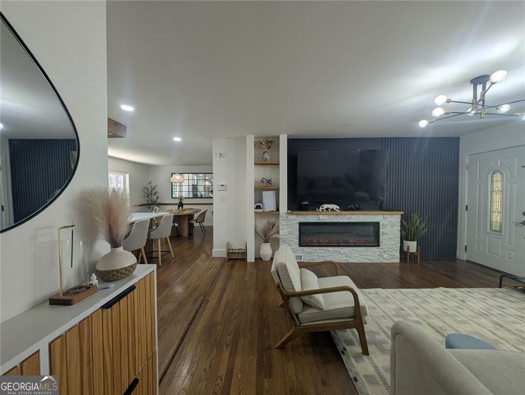 3422 Creatwood TRL SE