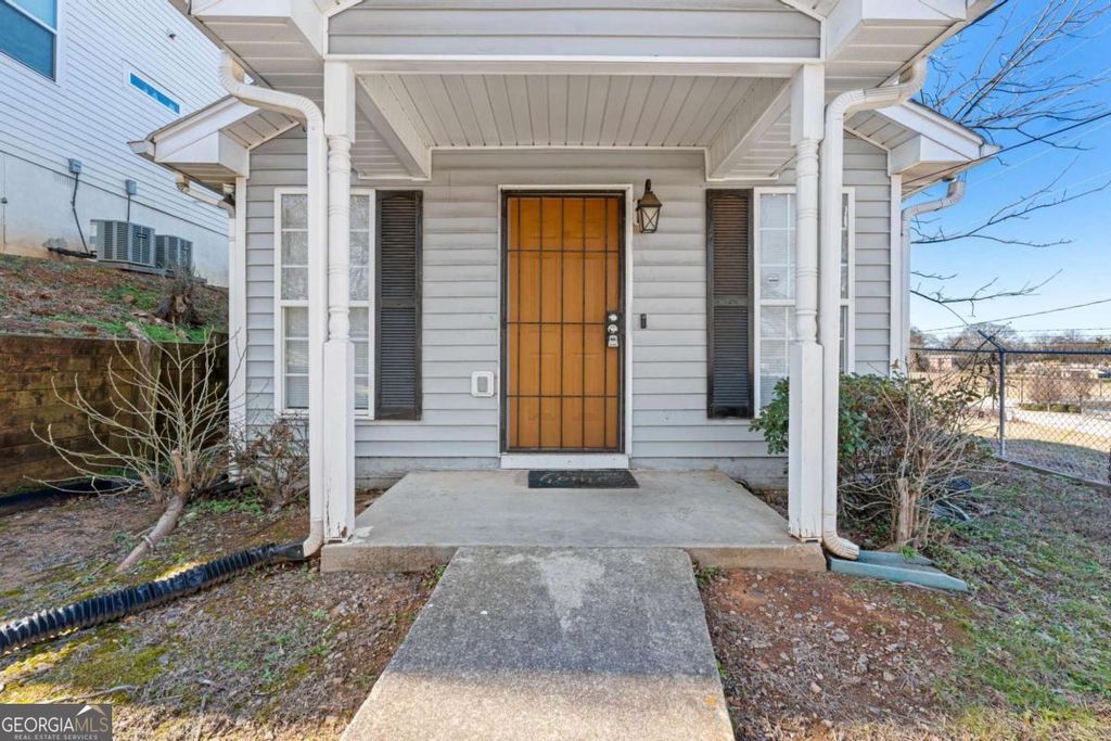 Photo of 234 Walnut Street NW, Atlanta, GA 30314 (MLS # 10682432)