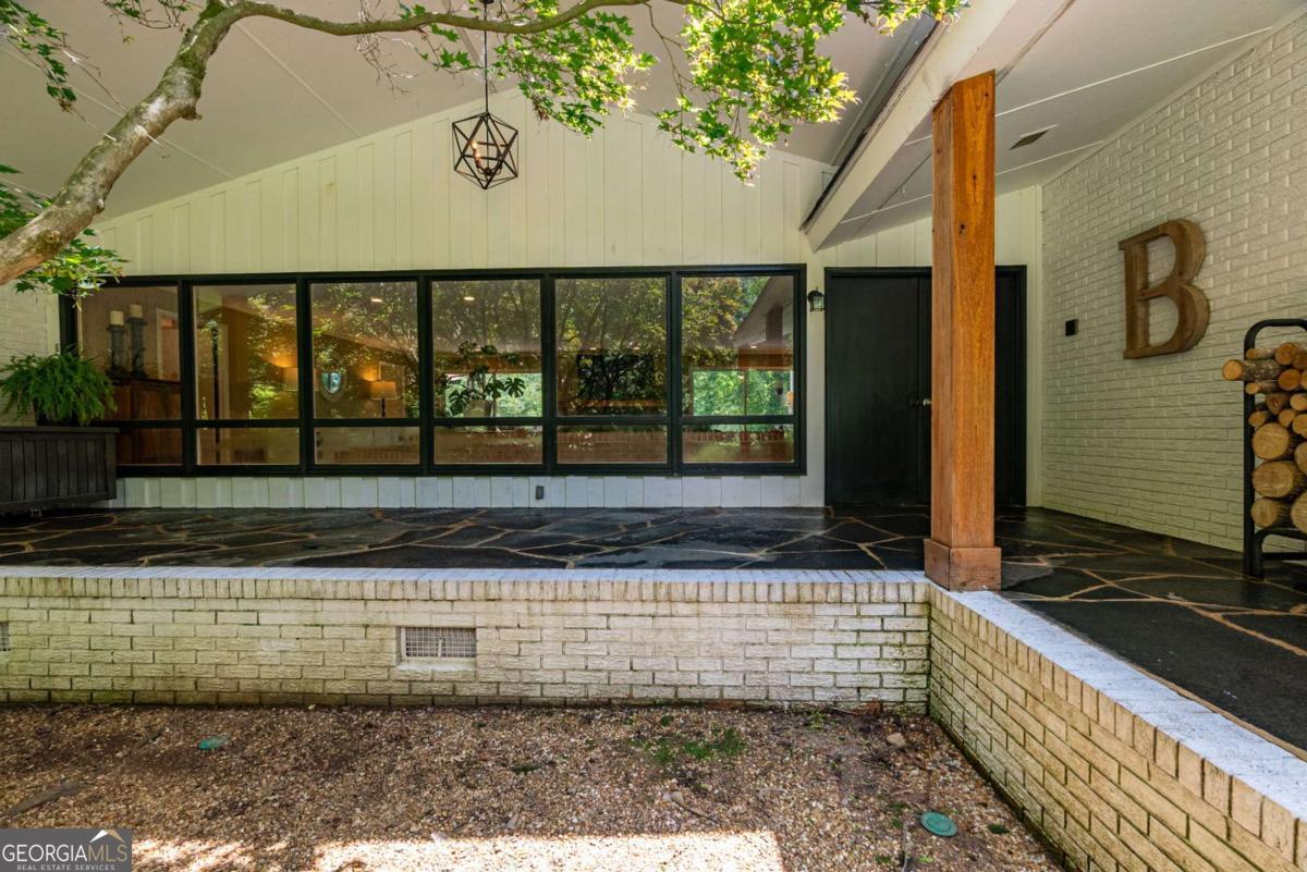 2425 Spratlin Mill RD