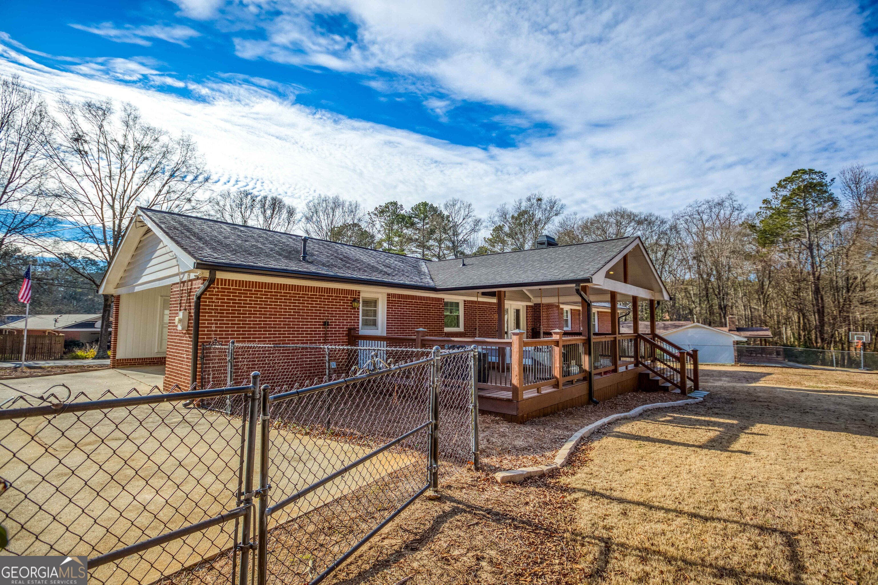 520 Clearview DR