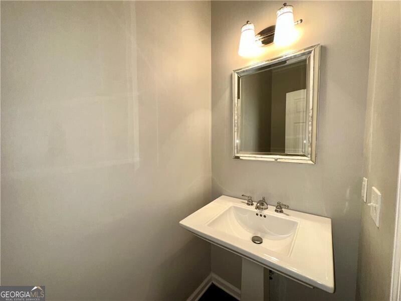 Stone Mountain, Georgia 30087, United States, 4 Bedrooms Bedrooms, ,3 BathroomsBathrooms,Residential,Active,129335