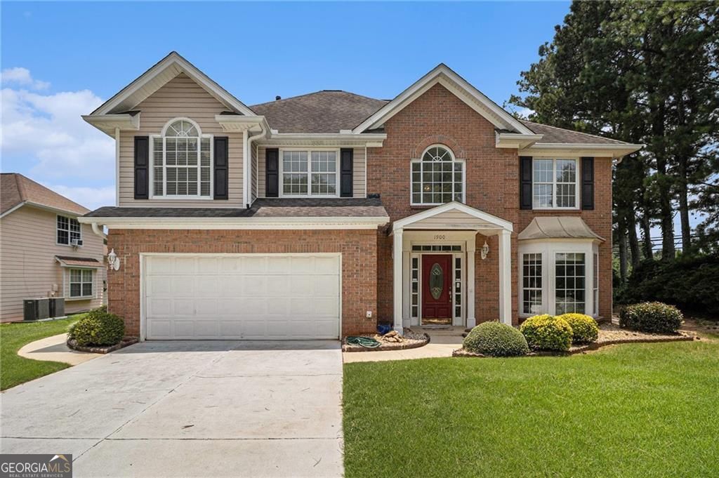 1900 Green Oak CIR