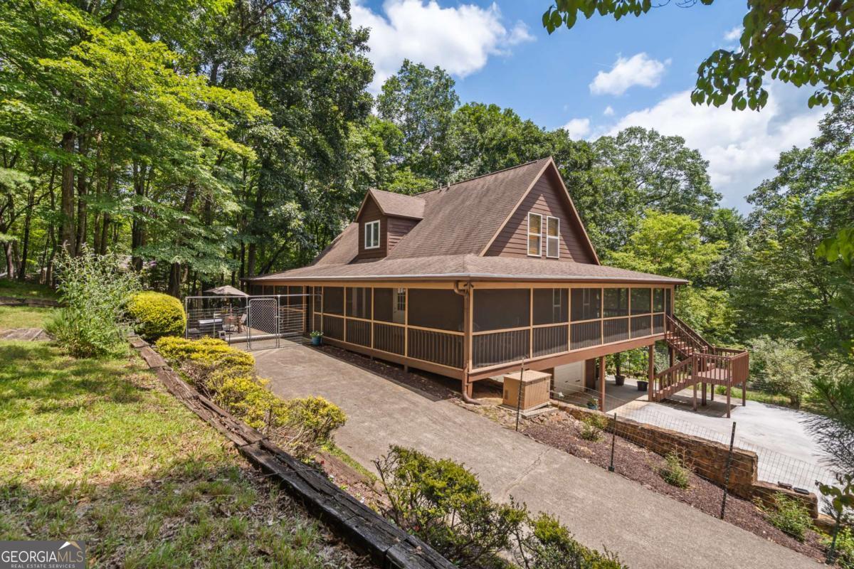 240 Rolling Hills DR