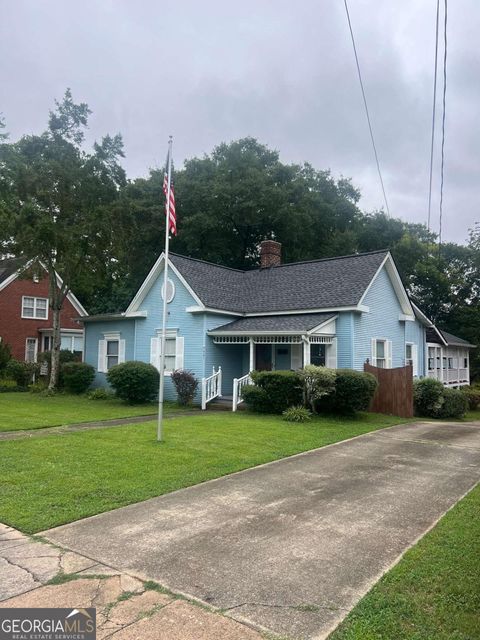 421 Wissahickon AVE Cedartown GA 30125