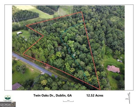 Photo of 100 Twin Oaks Drive, Dublin, GA 31021 (MLS # 10585143)