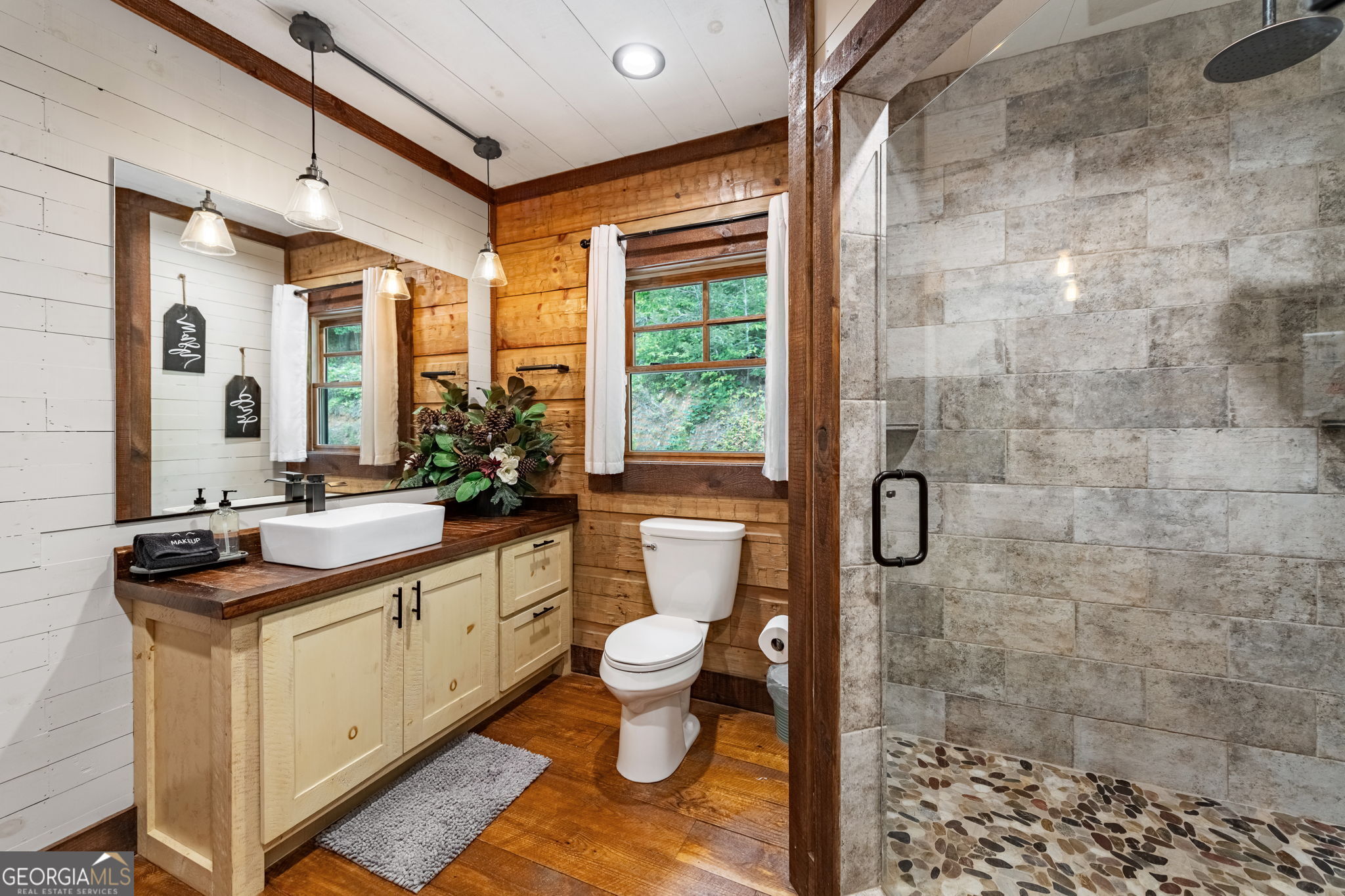 215 Twin Creeks, Blue Ridge, GA, 30513, USA, 3 Bedrooms Bedrooms, ,3 BathroomsBathrooms,Residential,Active,215 Twin Creeks,10762696