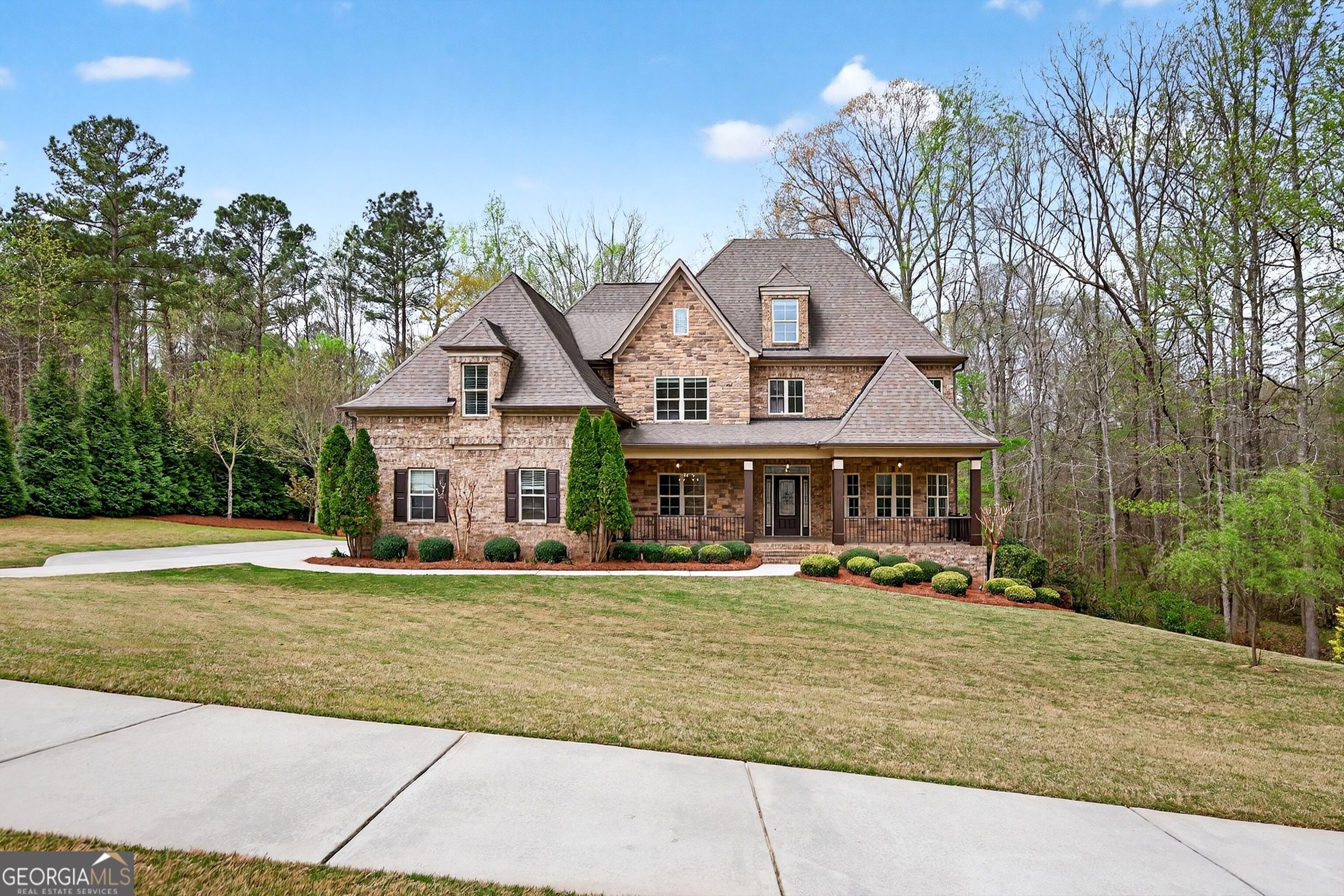 566 Arbor Springs PKWY