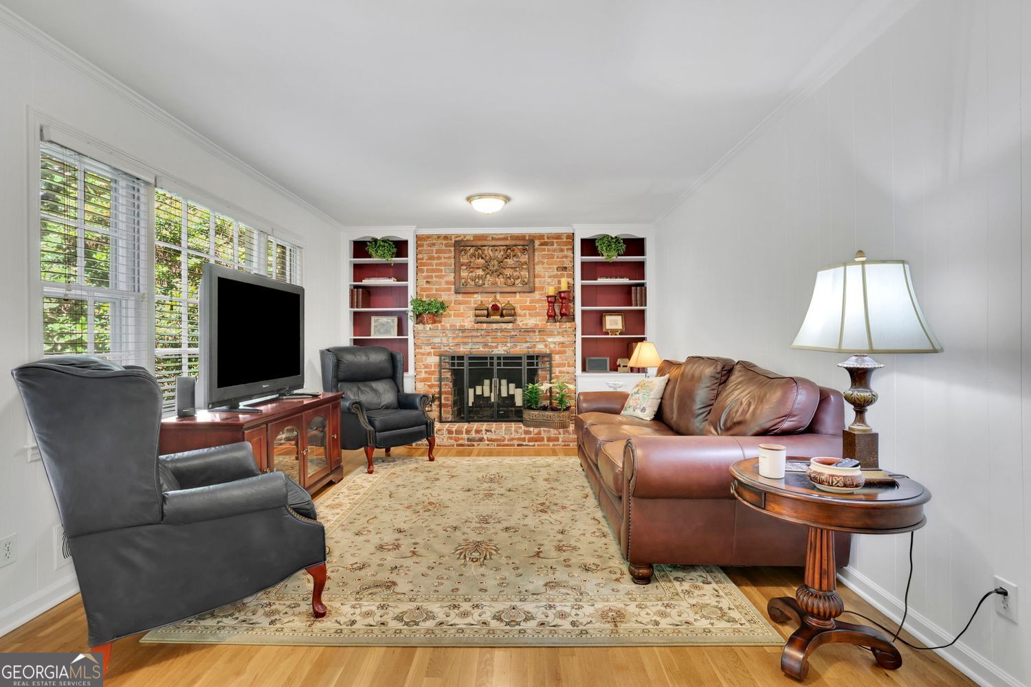 1569 Chateau DR
