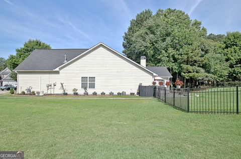 Single Family Residence in Villa Rica GA 3044 Nicholas Drive 30.jpg