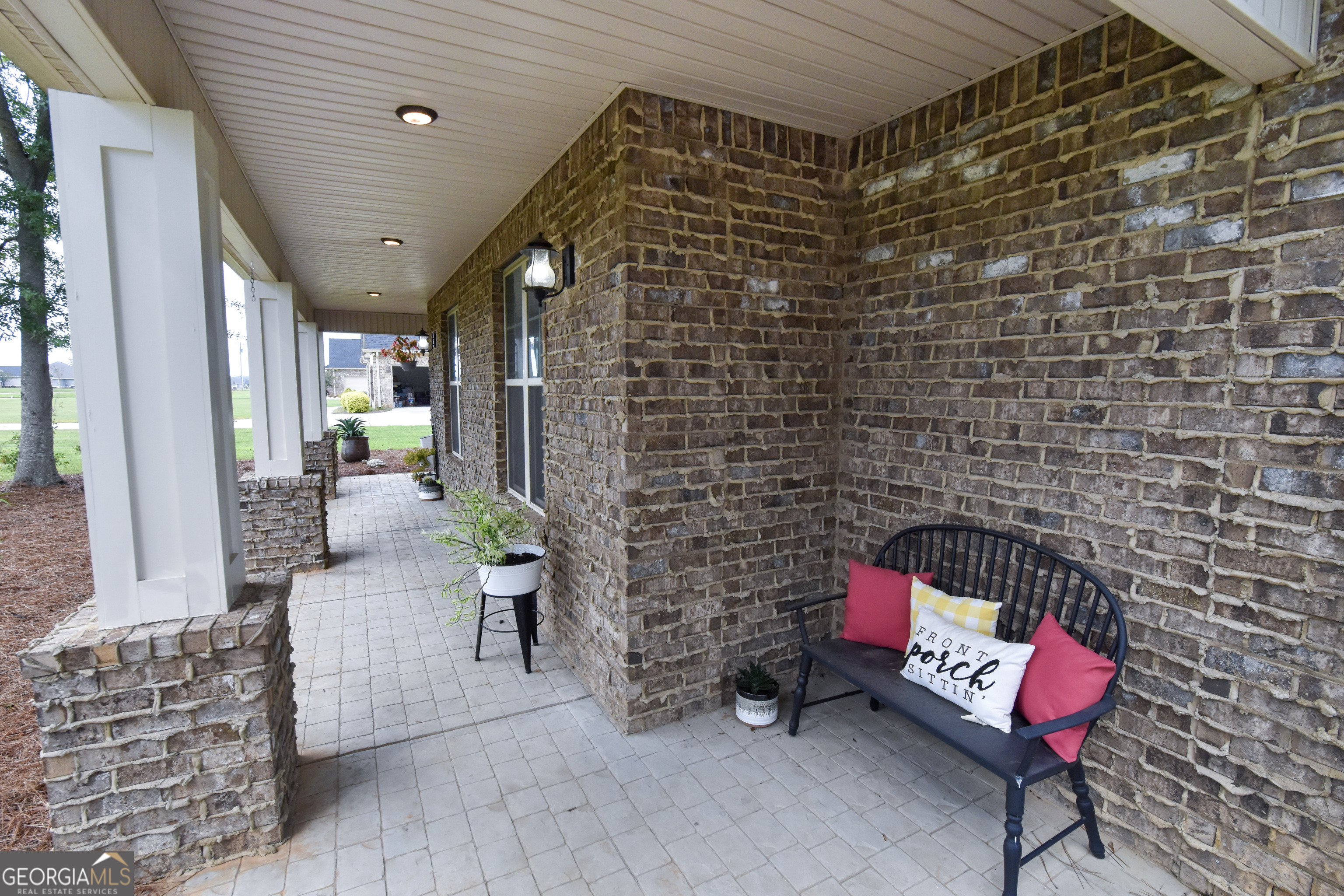 800 John E Sullivan RD