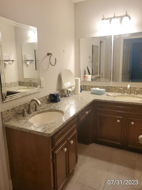 River North Off Golf - Residential