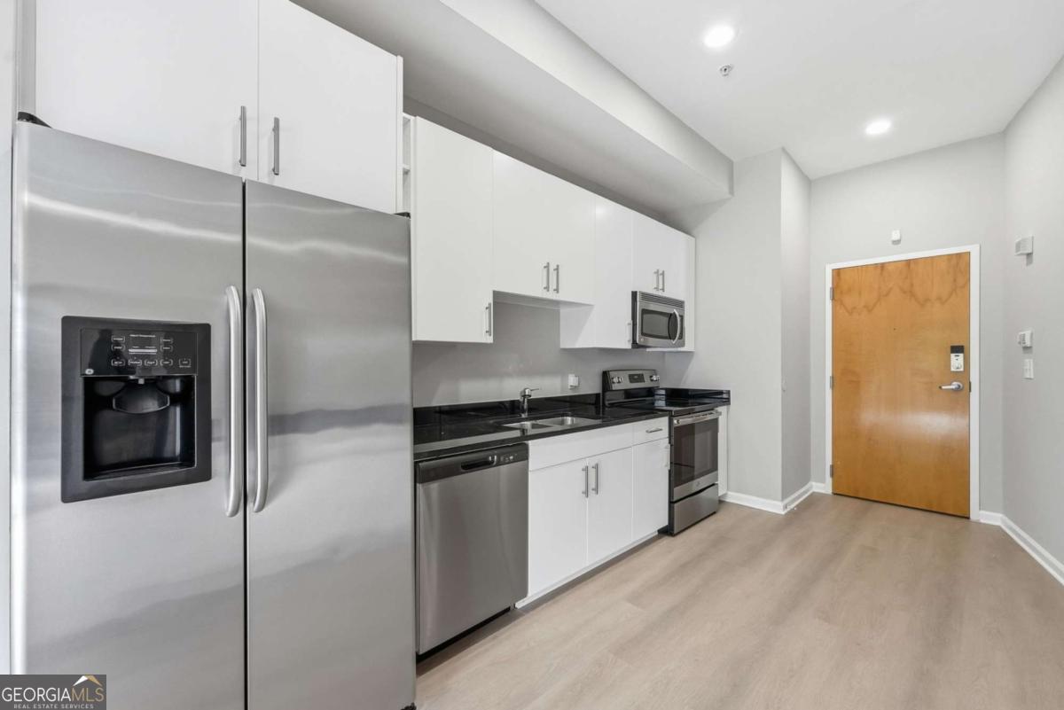 3400 MALONE DRIVE - Residential