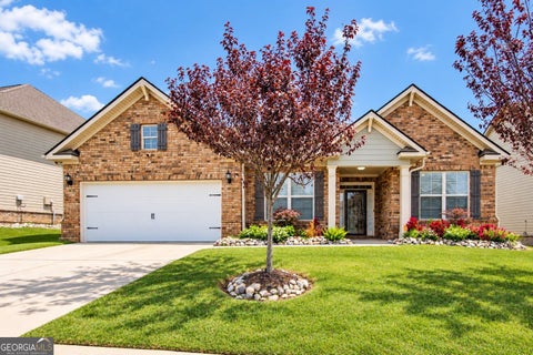Photo of 3727 Wartrace Drive SW, Atlanta, GA 30331 (MLS # 10867294)