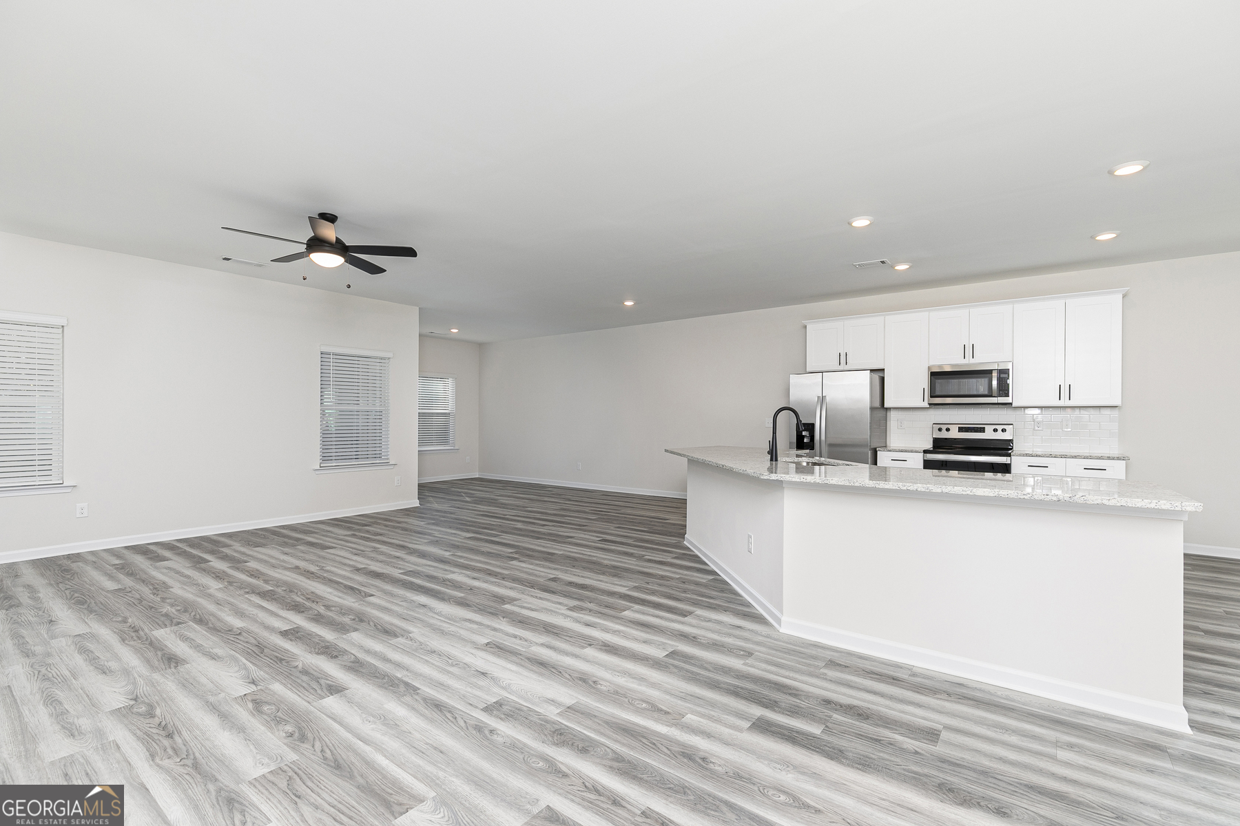 203 Egret CT