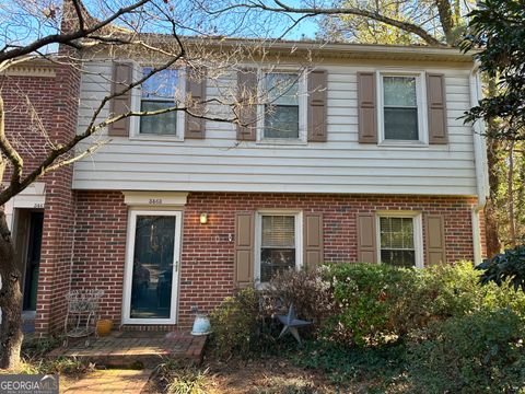 Photo of 3463 Ashwood Lane, Atlanta, GA 30341 (MLS # 10653611)