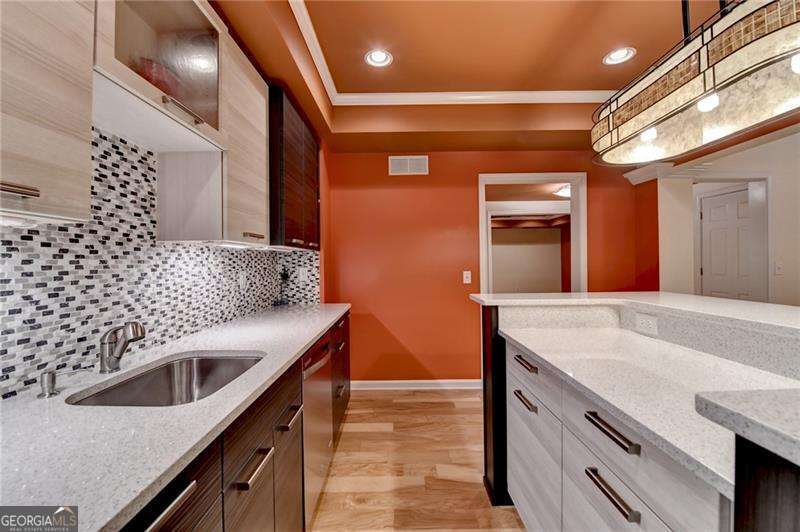 Seven Oaks - Residential
