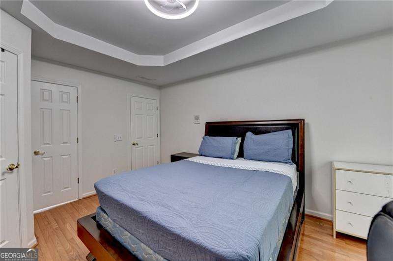Seven Oaks - Residential