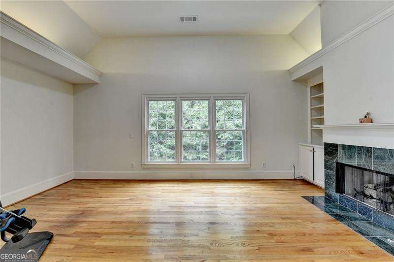 Seven Oaks - Residential