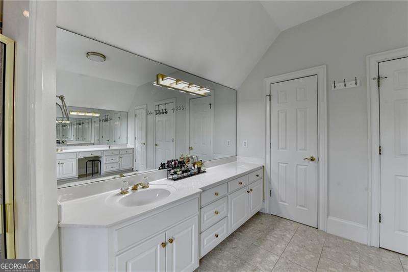 Seven Oaks - Residential