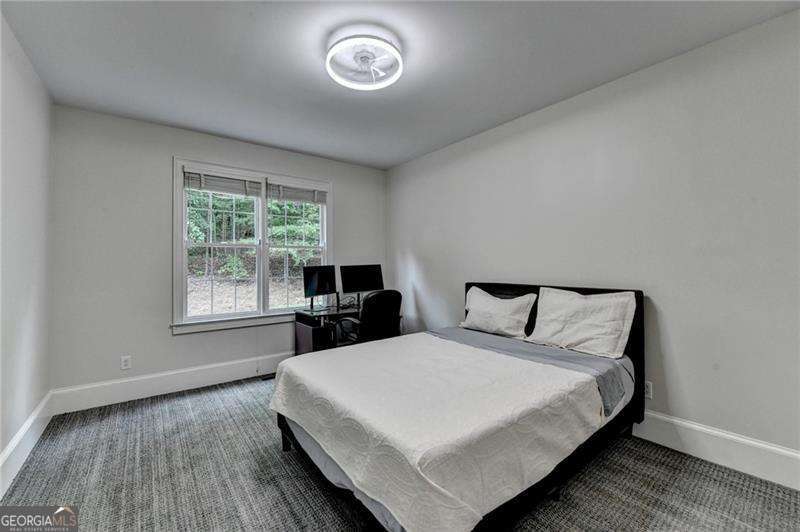 Seven Oaks - Residential