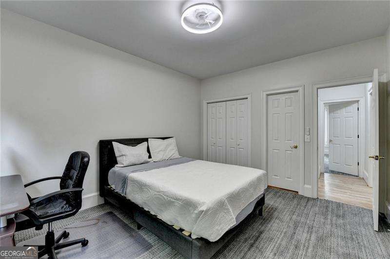 Seven Oaks - Residential