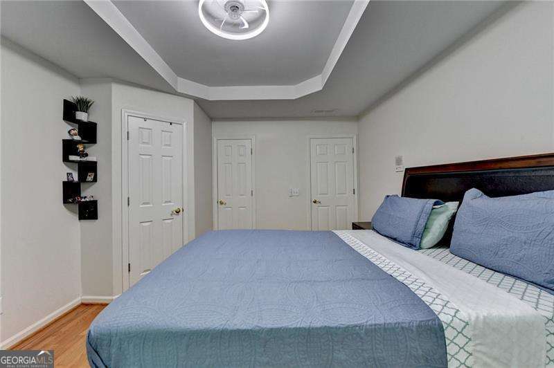 Seven Oaks - Residential