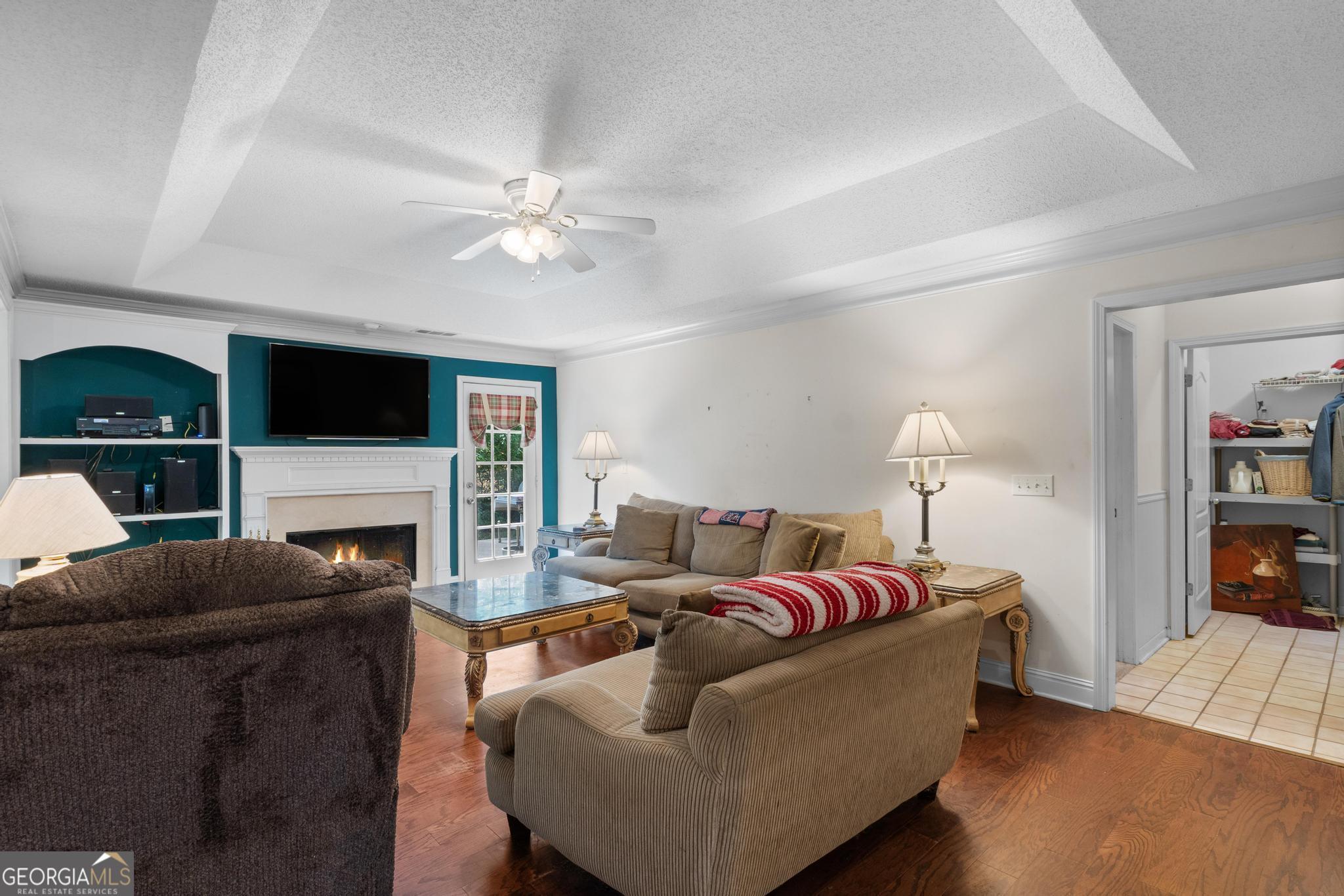 210 Huiet DR