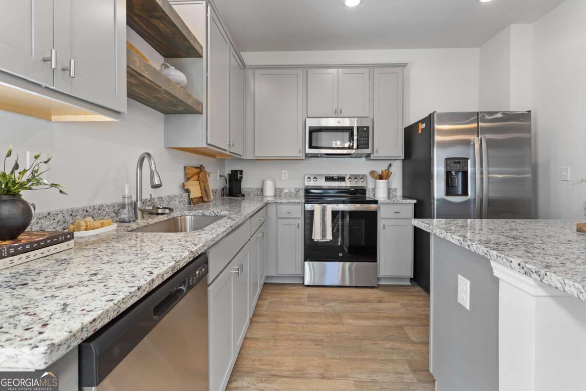 125 Meadowview Drive 14