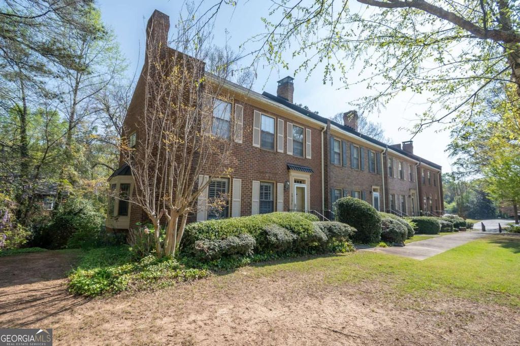 Photo of 179 Stratford Drive, Athens, GA 30605 (MLS # 10720380)