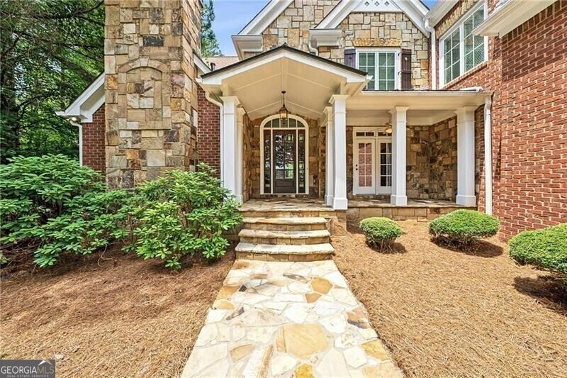 Alpharetta, Georgia 30004, United States, 5 Bedrooms Bedrooms, ,6 BathroomsBathrooms,Residential,Active,199661