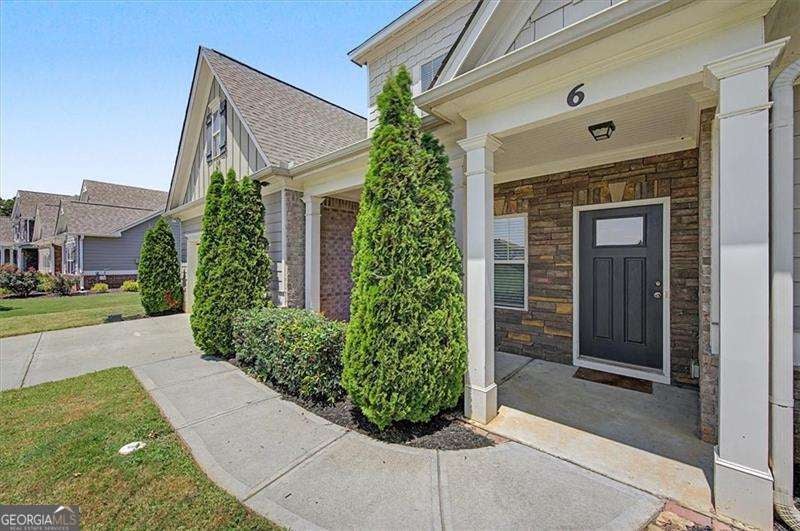 6 Mulberry WAY
