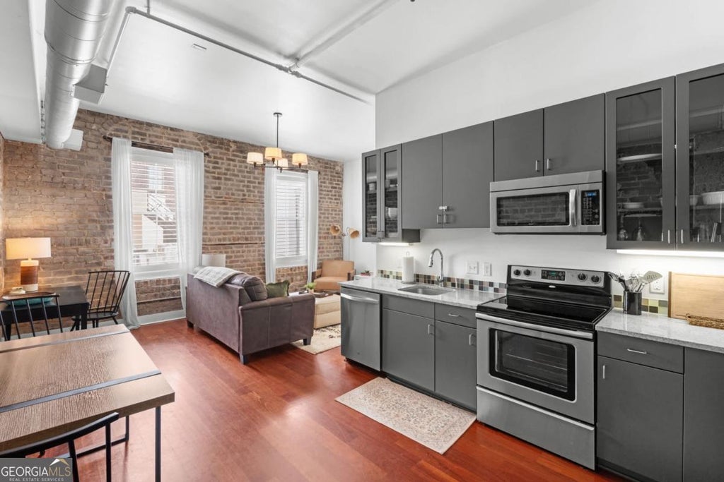 Photo of 310 W Broughton Street #2013, Savannah, GA 31401 (MLS # 10876269)