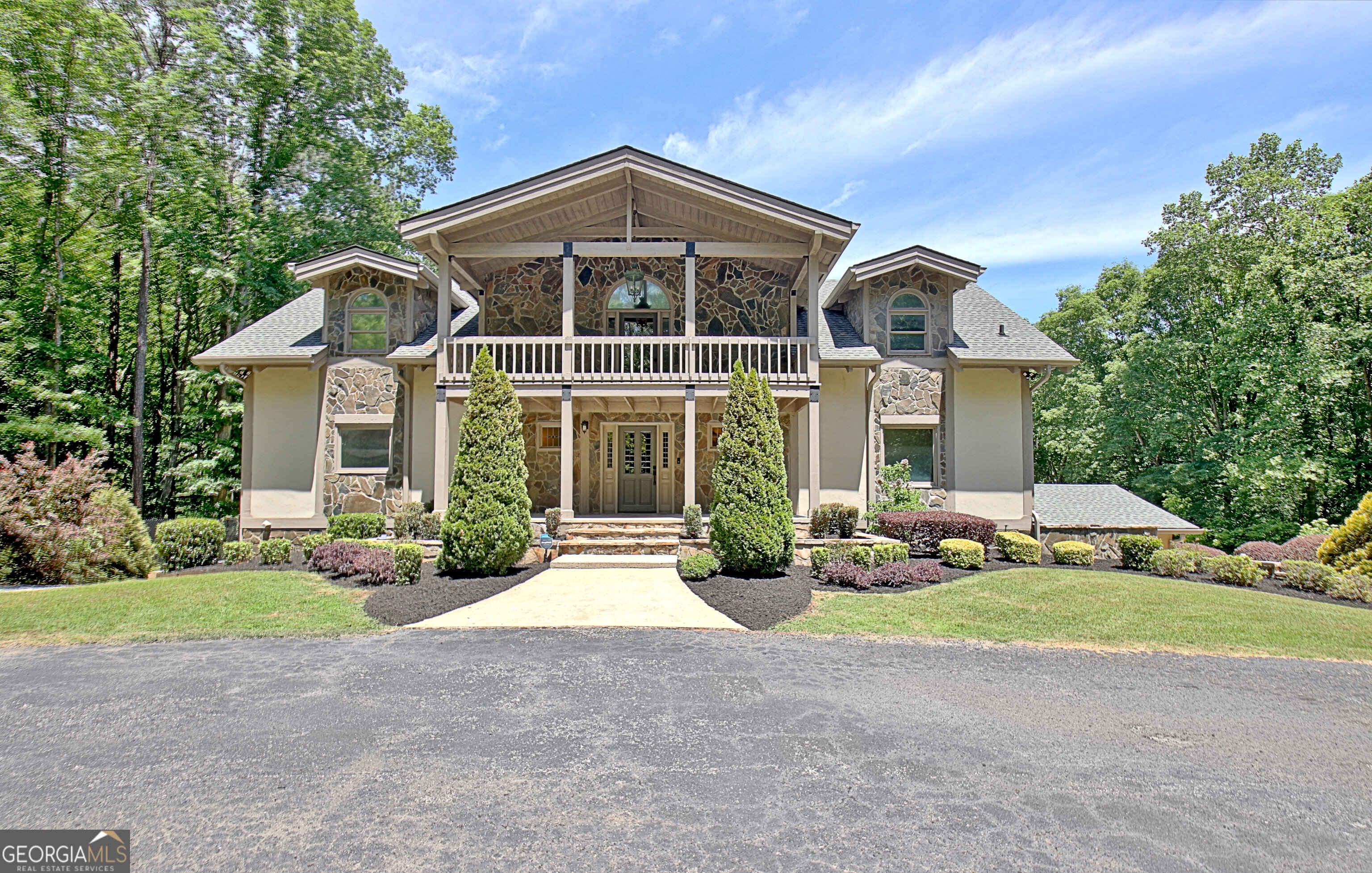 315 Vaughn RD