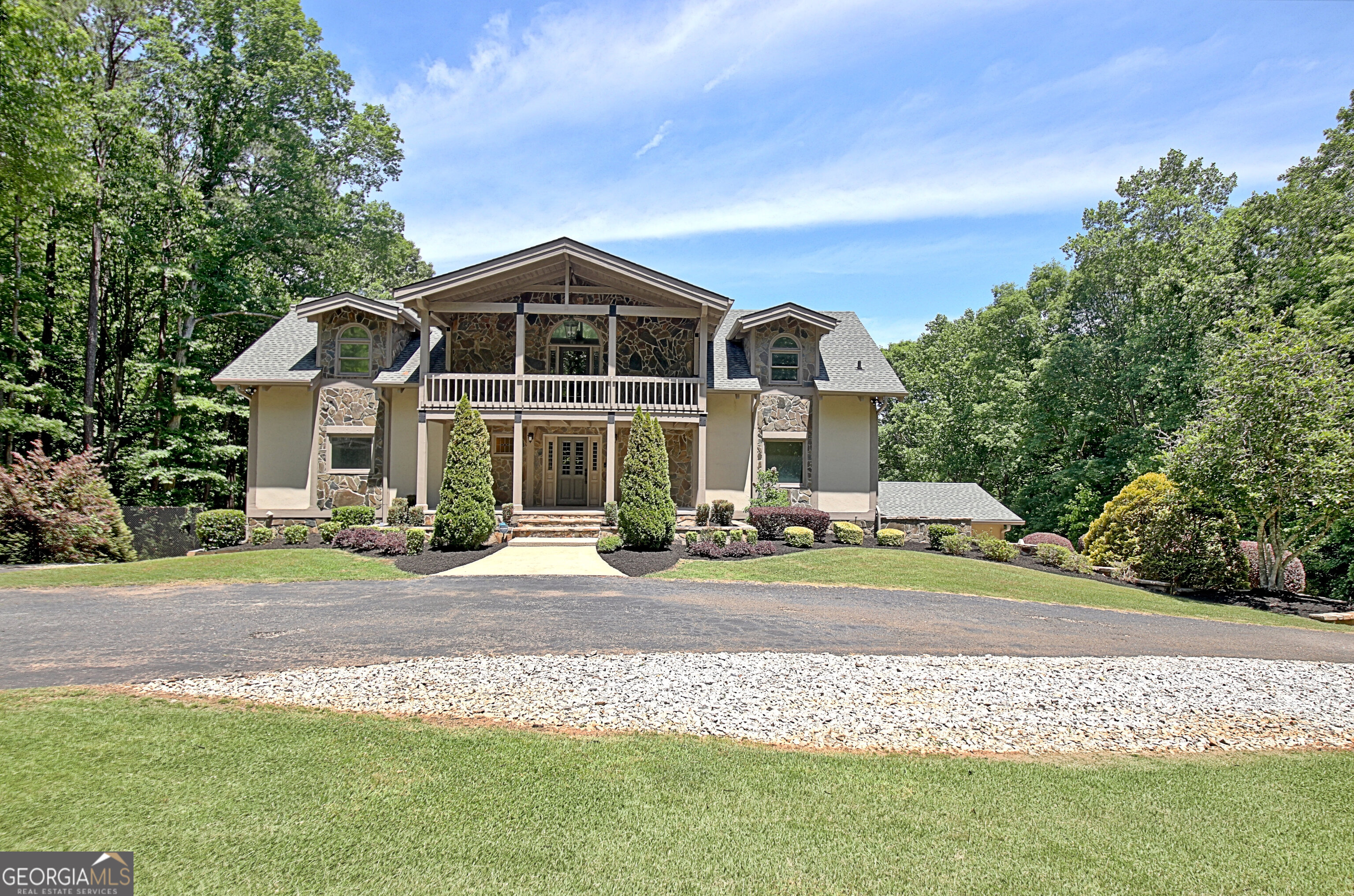 315 Vaughn RD