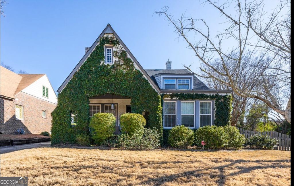 Photo of 272 Beverly Place, Macon, GA 31204 (MLS # 10679636)