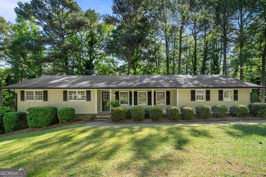 Photo of 2356 Cambridge Street, Snellville, GA 30078 (MLS # 10738745)