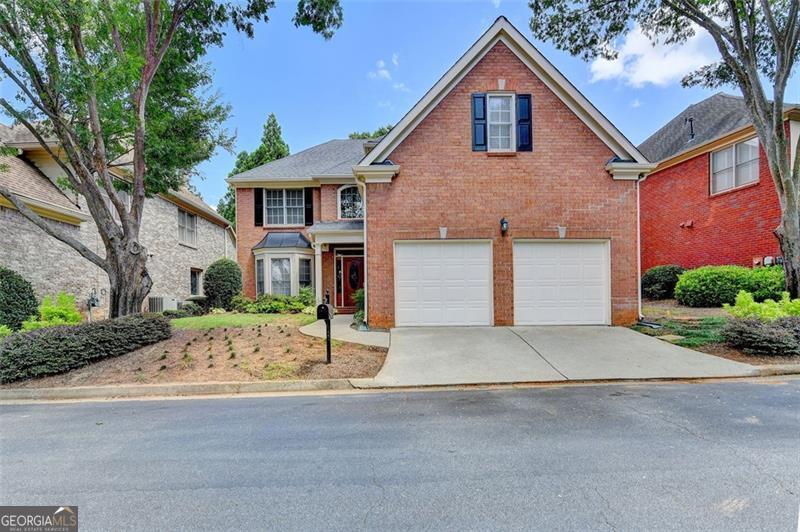 6350 GLEN OAKS
