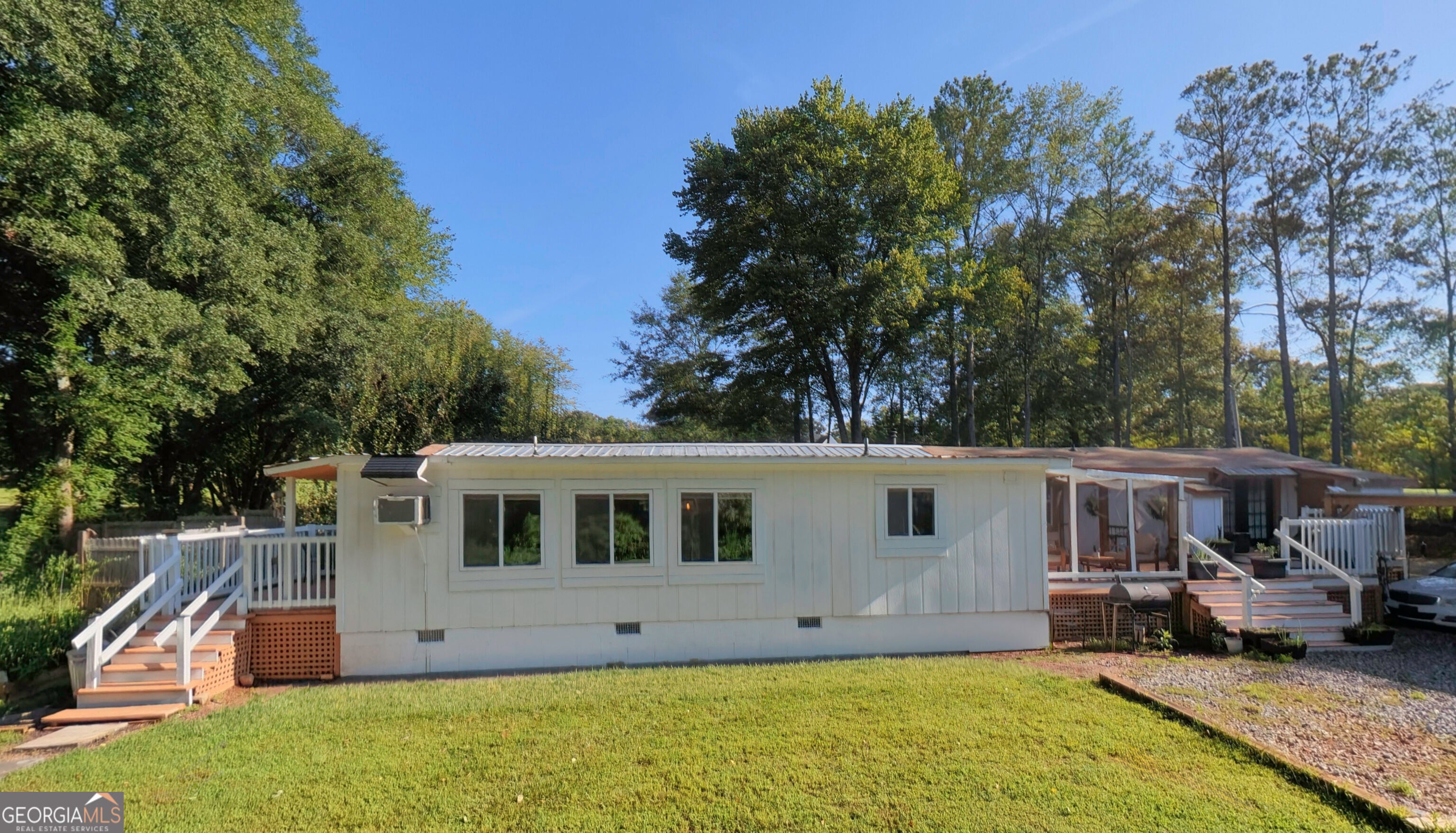 1400 Brickyard RD