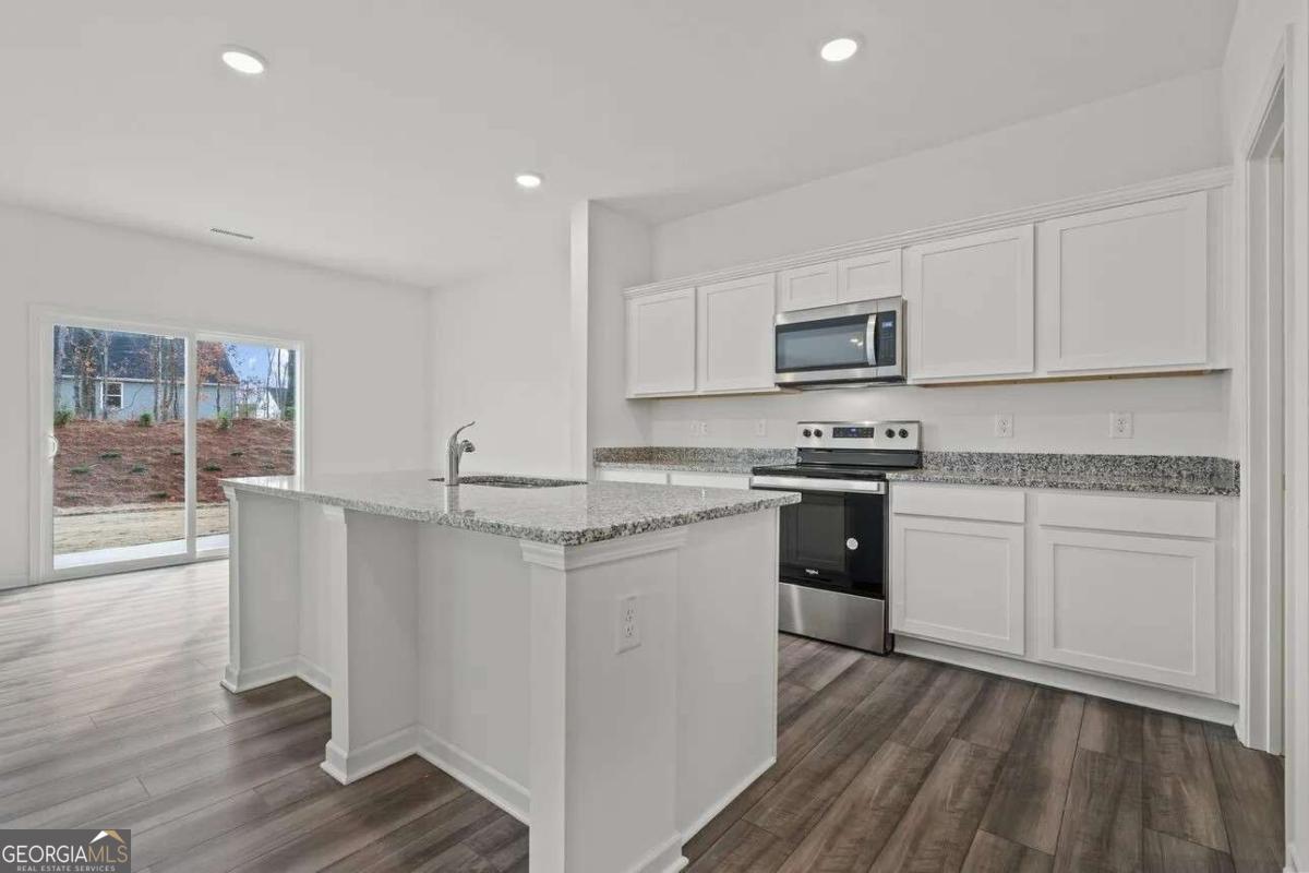 Kendall Grove - Residential
