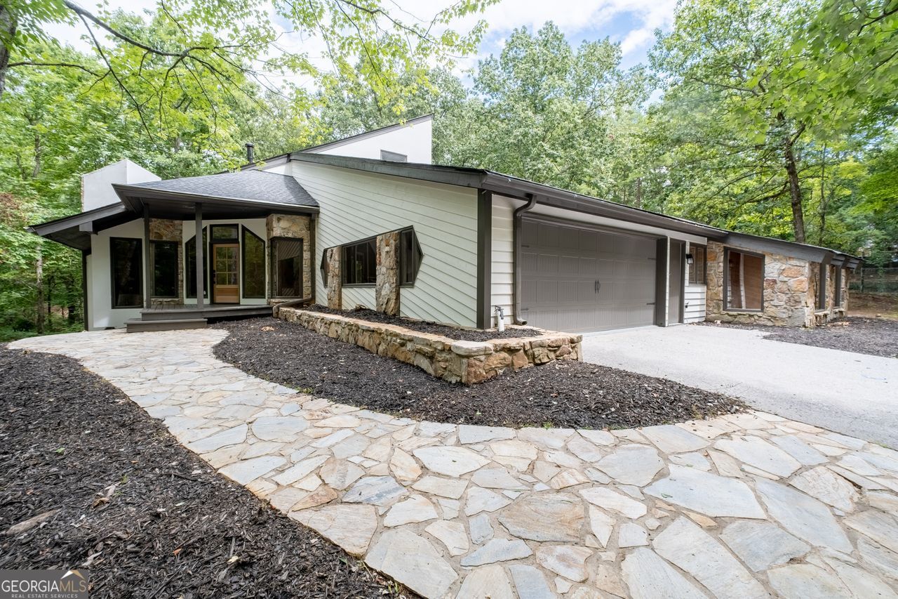 14 BALL CREEK WAY