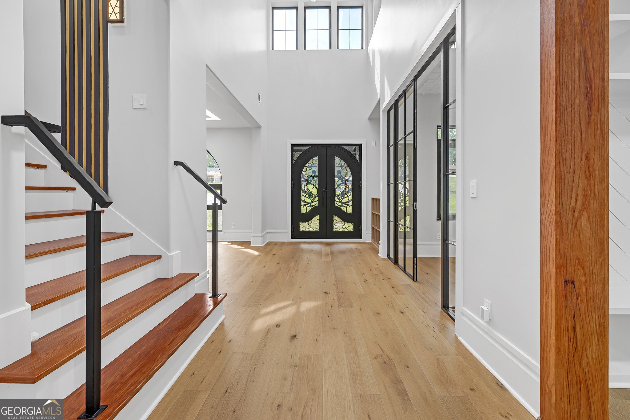 1102 SW Elysian PARK SW