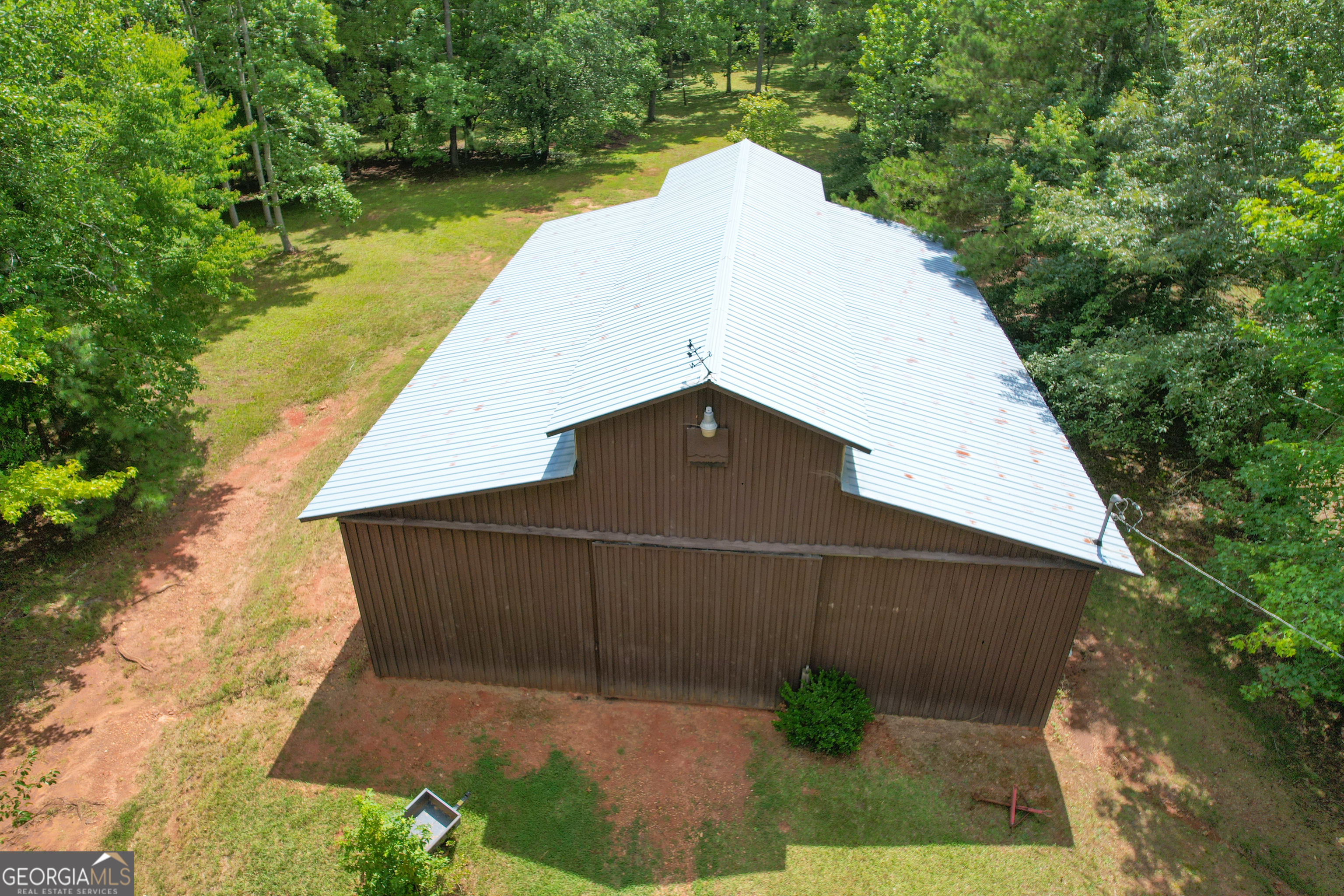 305 West DR
